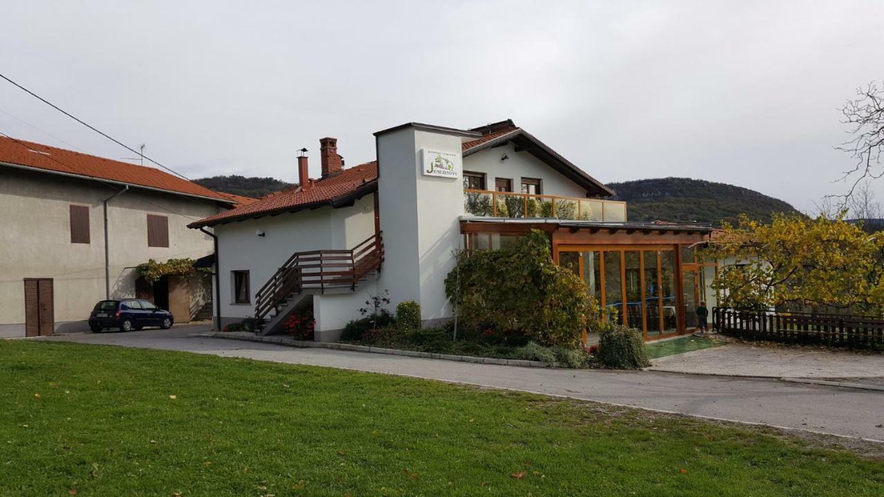 Janezinovi House Guest House Ratecevo Brdo ภายนอก รูปภาพ